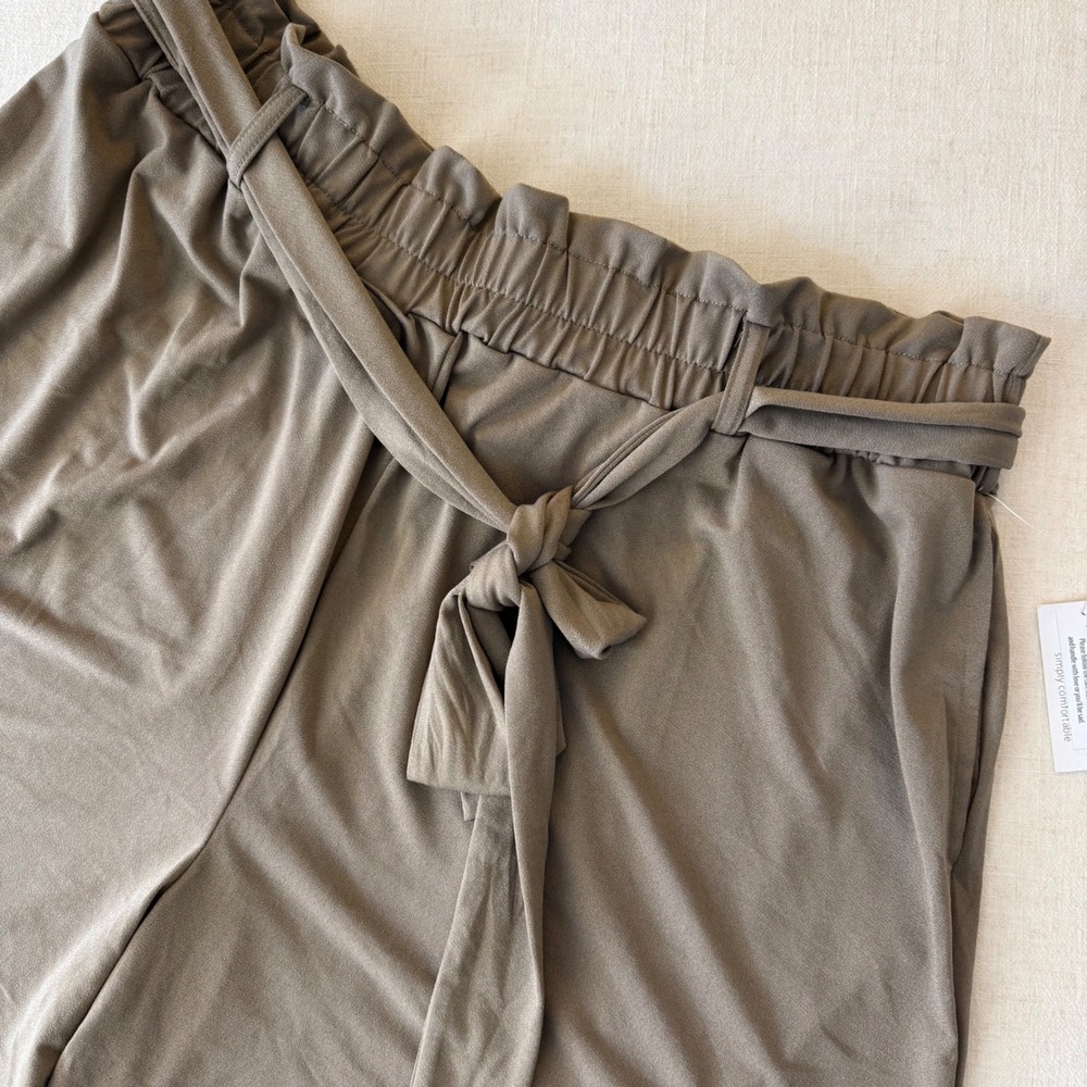 LuLaRoe Womens XL Taupe Brown Paperbag Waist Tie Front Shorts NWT - Picture 6 of 10
